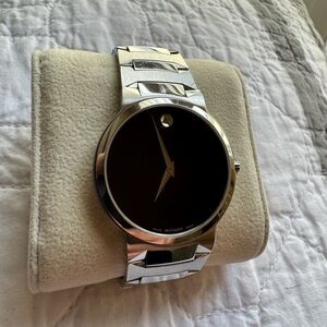 Movado Museum Swiss Quartz Watch (84 G2 1886)